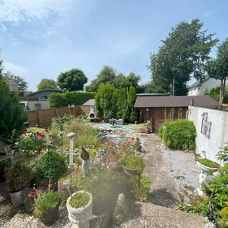 Dom wakacyjny Haus Mit Garten An Holstenhallen *